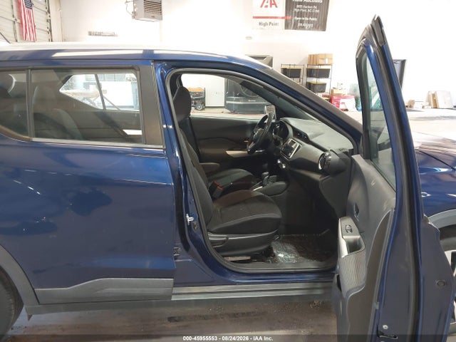 45955553 :رقم المزاد ، 3N1CP5CU6KL534455 vin ، 2019 Nissan Kicks Sv مزاد بيع