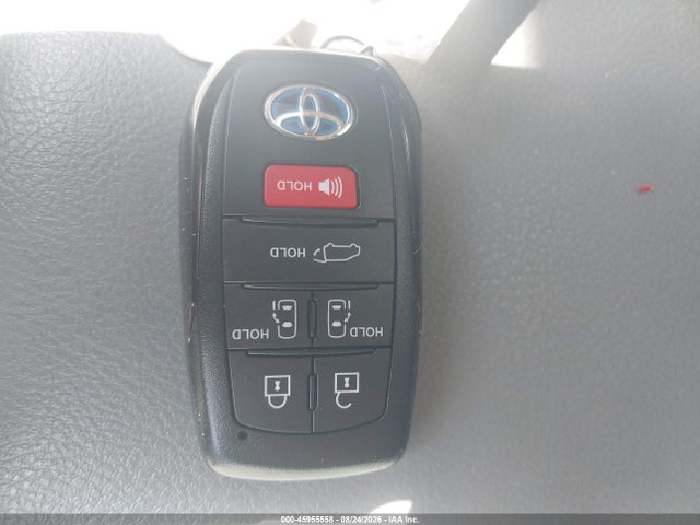 45955558 :رقم المزاد ، 5TDYRKEC2NS107482 vin ، 2022 Toyota Sienna Xle مزاد بيع