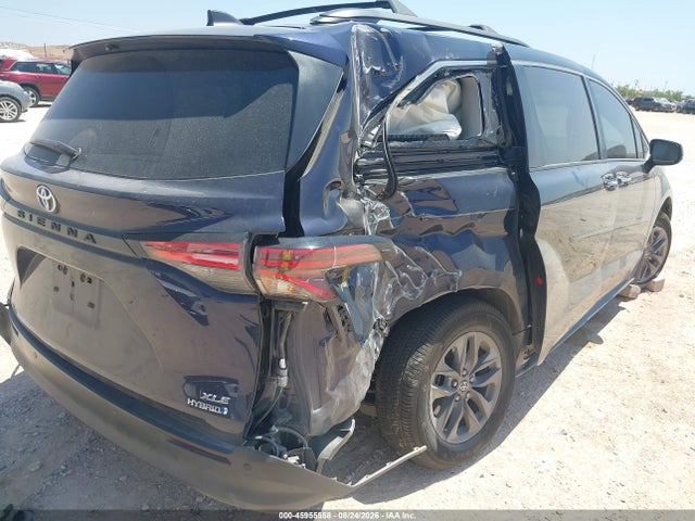 45955558 :رقم المزاد ، 5TDYRKEC2NS107482 vin ، 2022 Toyota Sienna Xle مزاد بيع