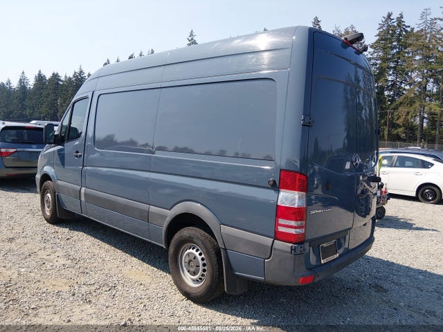 2018 Mercedes-benz Sprinter 2500 Standard Roof V6 მანქანა იყიდება აუქციონზე, vin: WD3PE7CD9JP641335, აუქციონის ნომერი: 45955581