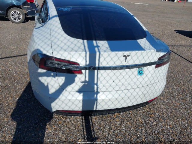45955589 :رقم المزاد ، 5YJSA1E27JF281139 vin ، 2018 Tesla Model S 100d/75d/p100d مزاد بيع