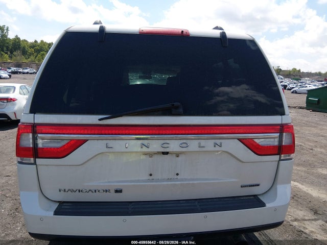 Продажа на аукционе авто 2016 Lincoln Navigator L Reserve, vin: 5LMJJ3LT6GEL03055, номер лота: 45955642