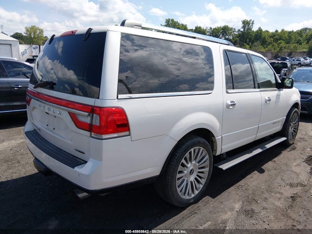 Продажа на аукционе авто 2016 Lincoln Navigator L Reserve, vin: 5LMJJ3LT6GEL03055, номер лота: 45955642