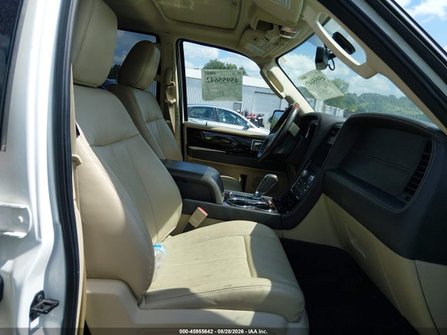 Продажа на аукционе авто 2016 Lincoln Navigator L Reserve, vin: 5LMJJ3LT6GEL03055, номер лота: 45955642