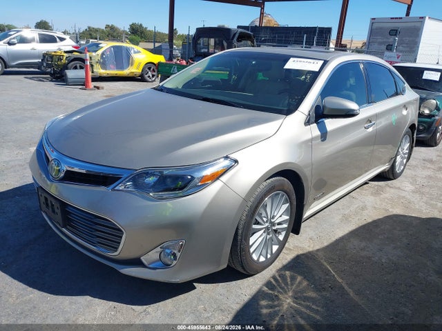 Toyota Avalon Hybrid Limited 2015 4T1BD1EB7FU043289 Image 2