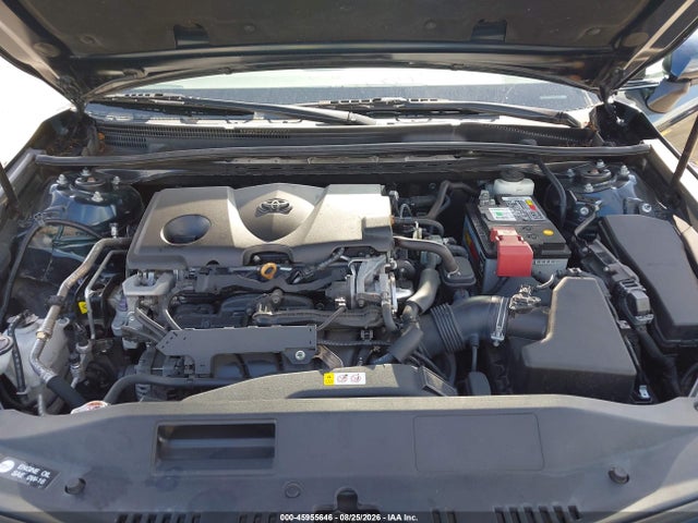 2020 Toyota Camry Le მანქანა იყიდება აუქციონზე, vin: 4T1C11AKXLU996478, აუქციონის ნომერი: 45955646