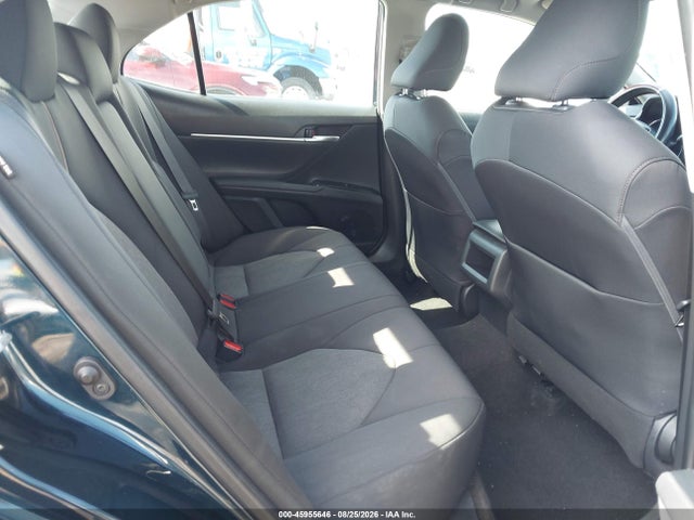 2020 Toyota Camry Le მანქანა იყიდება აუქციონზე, vin: 4T1C11AKXLU996478, აუქციონის ნომერი: 45955646