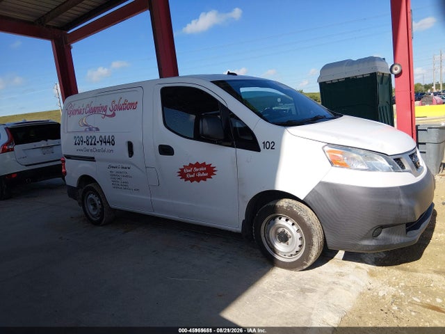 2015 Nissan Nv200 Sv მანქანა იყიდება აუქციონზე, vin: 3N6CM0KN8FK712703, აუქციონის ნომერი: 45955651