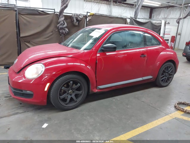 45955653 :رقم المزاد ، 3VWFP7AT9CM616141 vin ، 2012 Volkswagen Beetle Entry مزاد بيع