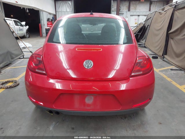 45955653 :رقم المزاد ، 3VWFP7AT9CM616141 vin ، 2012 Volkswagen Beetle Entry مزاد بيع