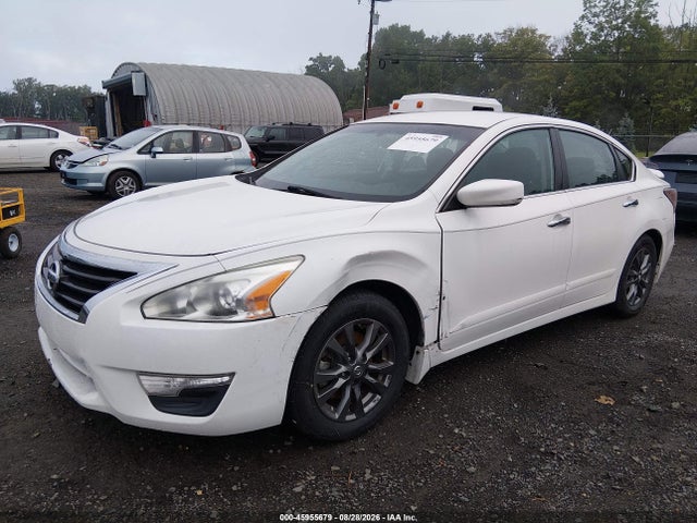 2015 Nissan Altima 2.5 S მანქანა იყიდება აუქციონზე, vin: 1N4AL3AP8FC454714, აუქციონის ნომერი: 45955679