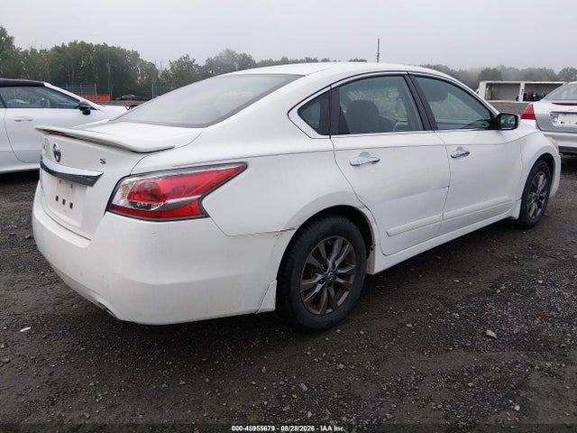 2015 Nissan Altima 2.5 S მანქანა იყიდება აუქციონზე, vin: 1N4AL3AP8FC454714, აუქციონის ნომერი: 45955679