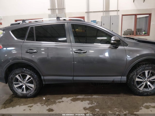 Toyota Rav4 Xle 2017 JTMRFREV5HJ118131 Image 13