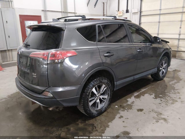 Toyota Rav4 Xle 2017 JTMRFREV5HJ118131 Image 4