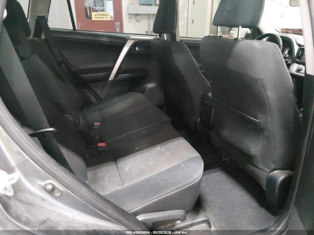 Toyota Rav4 Xle 2017 JTMRFREV5HJ118131 Image 8
