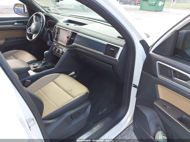 Продажа на аукционе авто 2022 Volkswagen Atlas Cross Sport 2.0t Sel R-line, vin: 1V2SC2CA3NC214081, номер лота: 45955686