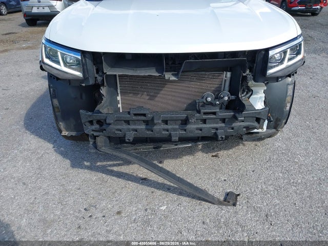 Продажа на аукционе авто 2022 Volkswagen Atlas Cross Sport 2.0t Sel R-line, vin: 1V2SC2CA3NC214081, номер лота: 45955686