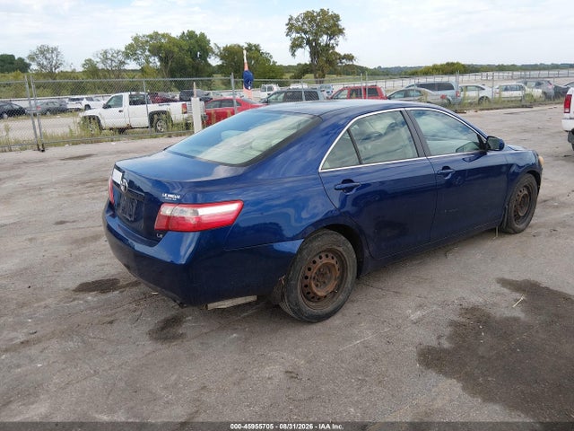 2007 Toyota Camry Le მანქანა იყიდება აუქციონზე, vin: 4T4BE46K07R009425, აუქციონის ნომერი: 45955705