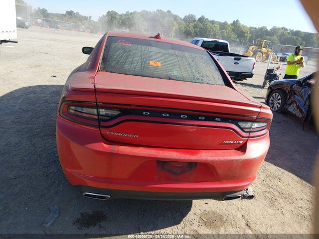 45955725 :رقم المزاد ، 2C3CDXHG9FH832327 vin ، 2015 Dodge Charger Sxt مزاد بيع