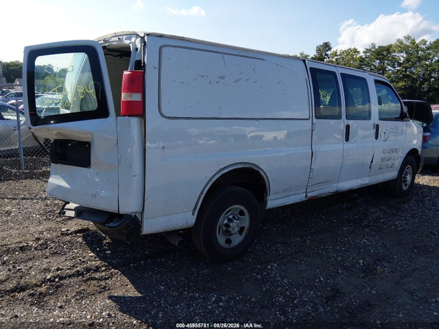 2013 Chevrolet Express 3500 Work Van მანქანა იყიდება აუქციონზე, vin: 1GCZGUCA3D1174725, აუქციონის ნომერი: 45955751