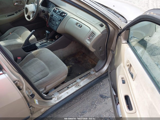 45955787 :رقم المزاد ، 1HGCG164XYA037007 vin ، 2000 Honda Accord 3.0 Lx مزاد بيع