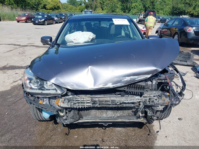 Продажа на аукционе авто 2016 Honda Accord Ex-l, vin: 1HGCR2F85GA021167, номер лота: 45955895