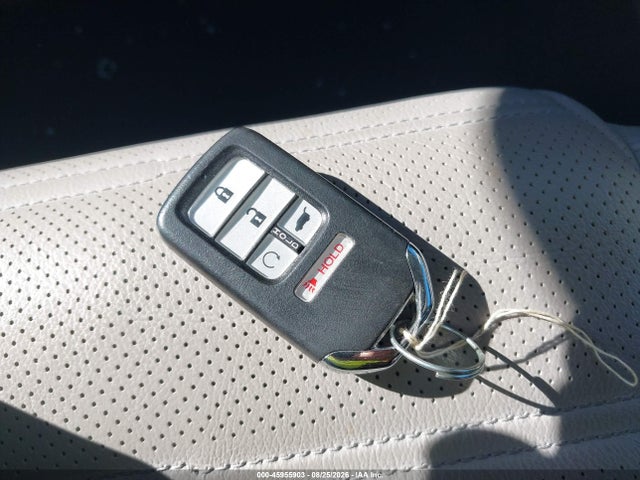 Продажа на аукционе авто 2017 Honda Cr-v Ex-l/ex-l Navi, vin: 5J6RW2H82HL018872, номер лота: 45955903