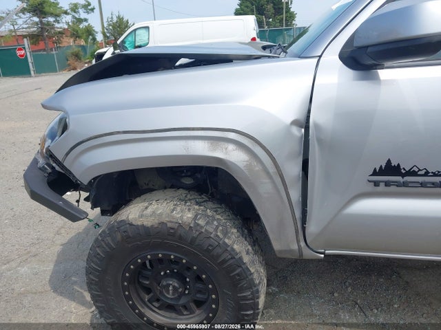 Aukcja sprzedaży 2016 Toyota Tacoma Sr5 V6, vin: 5TFAZ5CN1GX020614, numer aukcji: 45955907