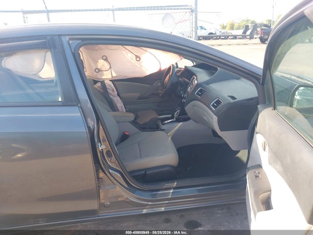 Продаж на аукціоні авто 2013 Honda Civic Lx, vin: 2HGFB2F51DH597102, номер лоту: 45955949