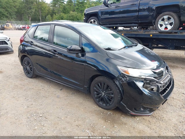 45955950 :رقم المزاد ، 3HGGK5H63JM710671 vin ، 2018 Honda Fit Sport مزاد بيع