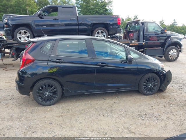 45955950 :رقم المزاد ، 3HGGK5H63JM710671 vin ، 2018 Honda Fit Sport مزاد بيع