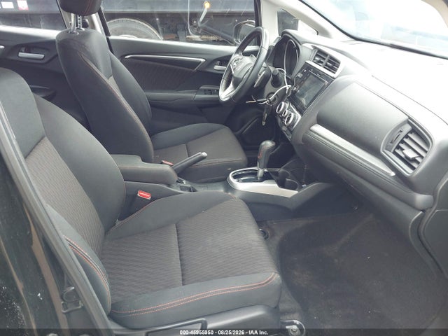 45955950 :رقم المزاد ، 3HGGK5H63JM710671 vin ، 2018 Honda Fit Sport مزاد بيع
