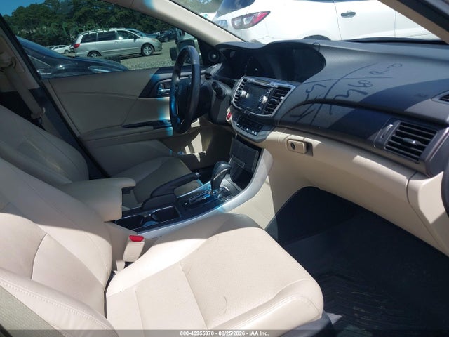 Продажа на аукционе авто 2015 Honda Accord Hybrid Ex-l, vin: 1HGCR6F52FA001227, номер лота: 45955970