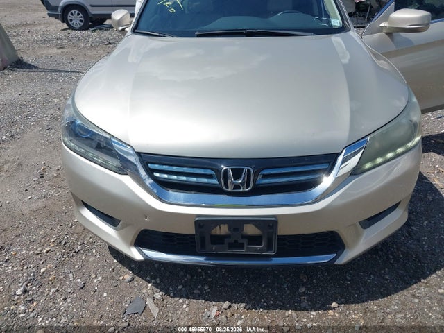 Продажа на аукционе авто 2015 Honda Accord Hybrid Ex-l, vin: 1HGCR6F52FA001227, номер лота: 45955970