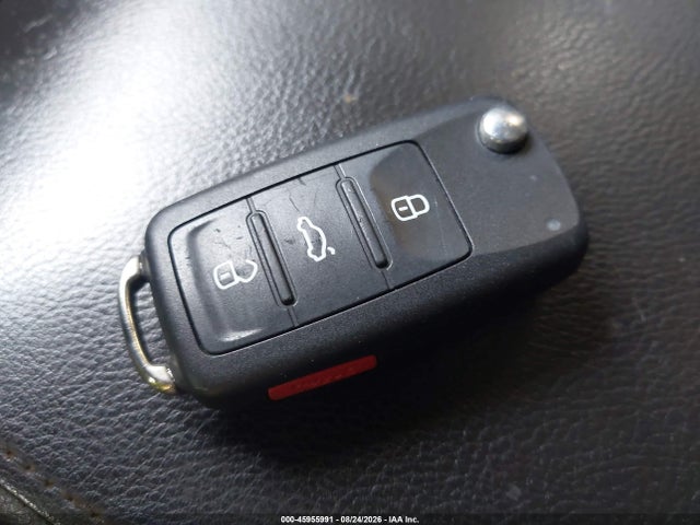 45955991 :رقم المزاد ، WVGBV7AX1GW561471 vin ، 2016 Volkswagen Tiguan Se مزاد بيع