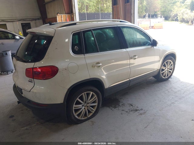 45955991 :رقم المزاد ، WVGBV7AX1GW561471 vin ، 2016 Volkswagen Tiguan Se مزاد بيع