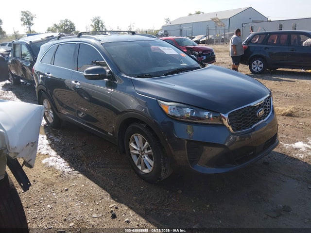 45955998 :رقم المزاد ، 5XYPGDA32LG674207 vin ، 2020 Kia Sorento 2.4l Lx مزاد بيع