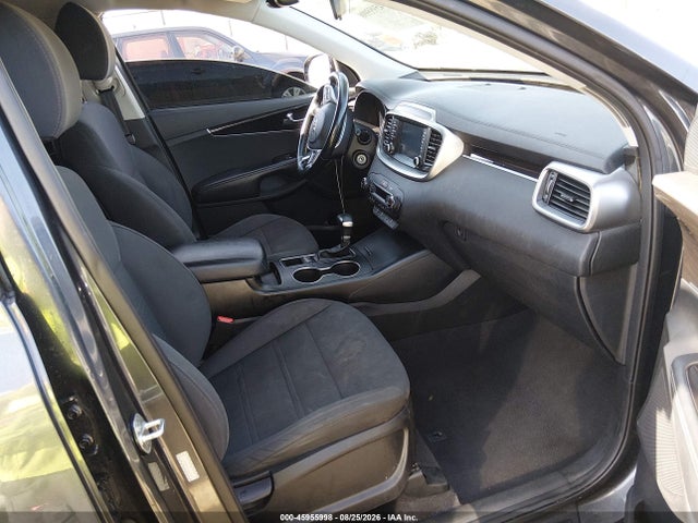 45955998 :رقم المزاد ، 5XYPGDA32LG674207 vin ، 2020 Kia Sorento 2.4l Lx مزاد بيع