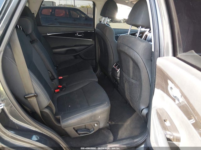 45955998 :رقم المزاد ، 5XYPGDA32LG674207 vin ، 2020 Kia Sorento 2.4l Lx مزاد بيع