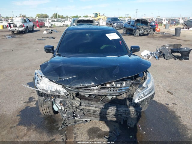 Honda Accord Touring 2016 1HGCR3F90GA004565 Image 12