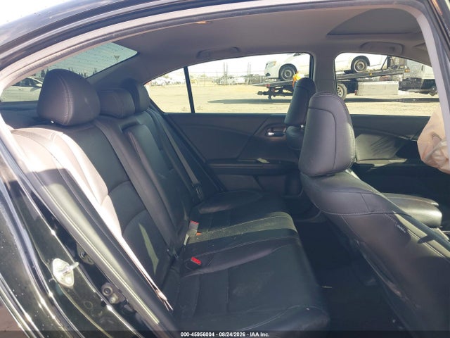 Honda Accord Touring 2016 1HGCR3F90GA004565 Image 8
