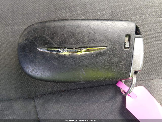 Aukcja sprzedaży 2015 Chrysler 200 Limited, vin: 1C3CCCAB7FN596892, numer aukcji: 45956028
