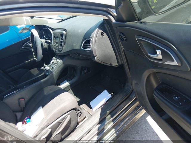 Aukcja sprzedaży 2015 Chrysler 200 Limited, vin: 1C3CCCAB7FN596892, numer aukcji: 45956028