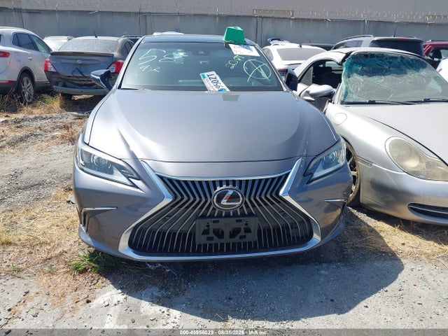 45956029 :رقم المزاد ، 58ABZ1B10KU033736 vin ، 2019 Lexus Es 350 Luxury مزاد بيع