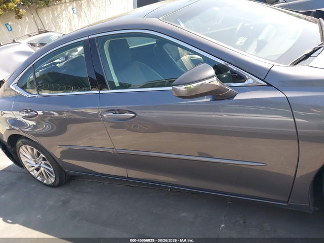 45956029 :رقم المزاد ، 58ABZ1B10KU033736 vin ، 2019 Lexus Es 350 Luxury مزاد بيع