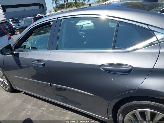 45956029 :رقم المزاد ، 58ABZ1B10KU033736 vin ، 2019 Lexus Es 350 Luxury مزاد بيع
