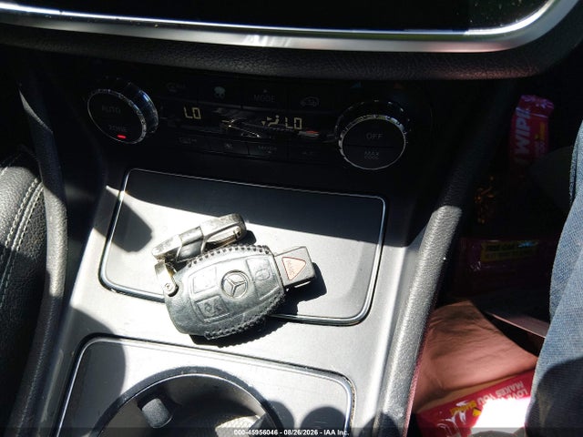 WDDSJ4EB1JN668178 Mercedes-Benz CLA 250