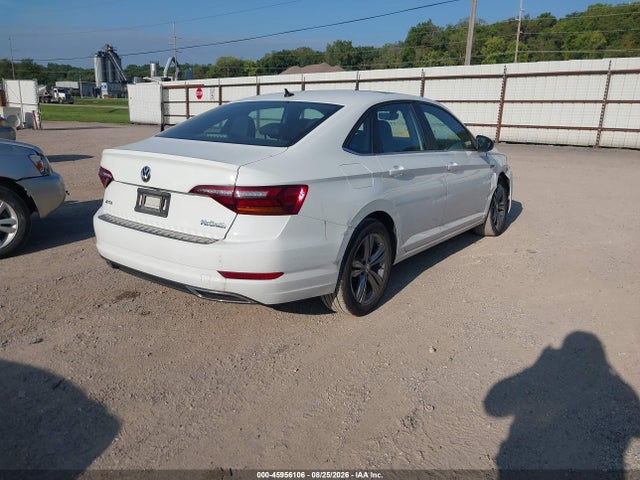 Продажа на аукционе авто 2019 Volkswagen Jetta 1.4t R-line/1.4t S/1.4t Se, vin: 3VWC57BUXKM136785, номер лота: 45956106