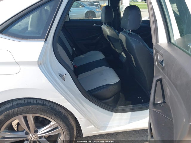 Продажа на аукционе авто 2019 Volkswagen Jetta 1.4t R-line/1.4t S/1.4t Se, vin: 3VWC57BUXKM136785, номер лота: 45956106