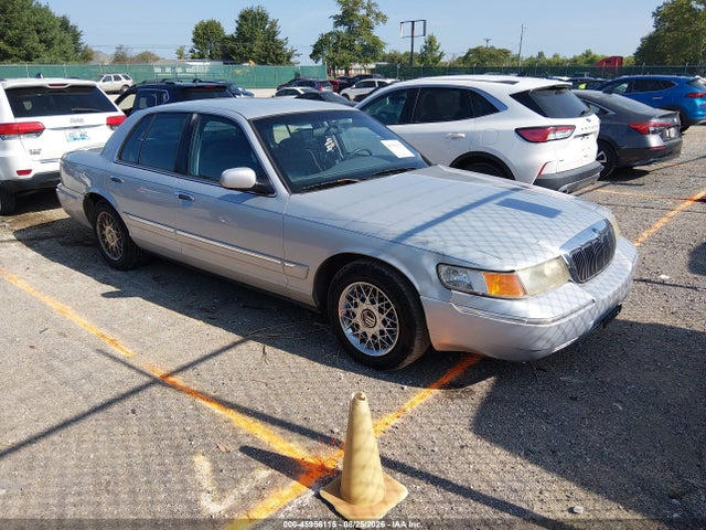 2001 Mercury Grand Marquis Gs მანქანა იყიდება აუქციონზე, vin: 2MEFM74WX1X641969, აუქციონის ნომერი: 45956115